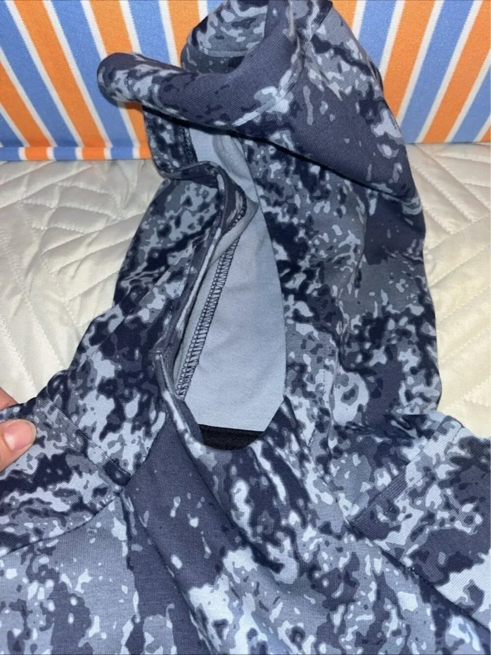 Old Navy Dynamic Fleece Boys Camouflage Blue Hoodie Zip Pockets Large 10/12 NWT